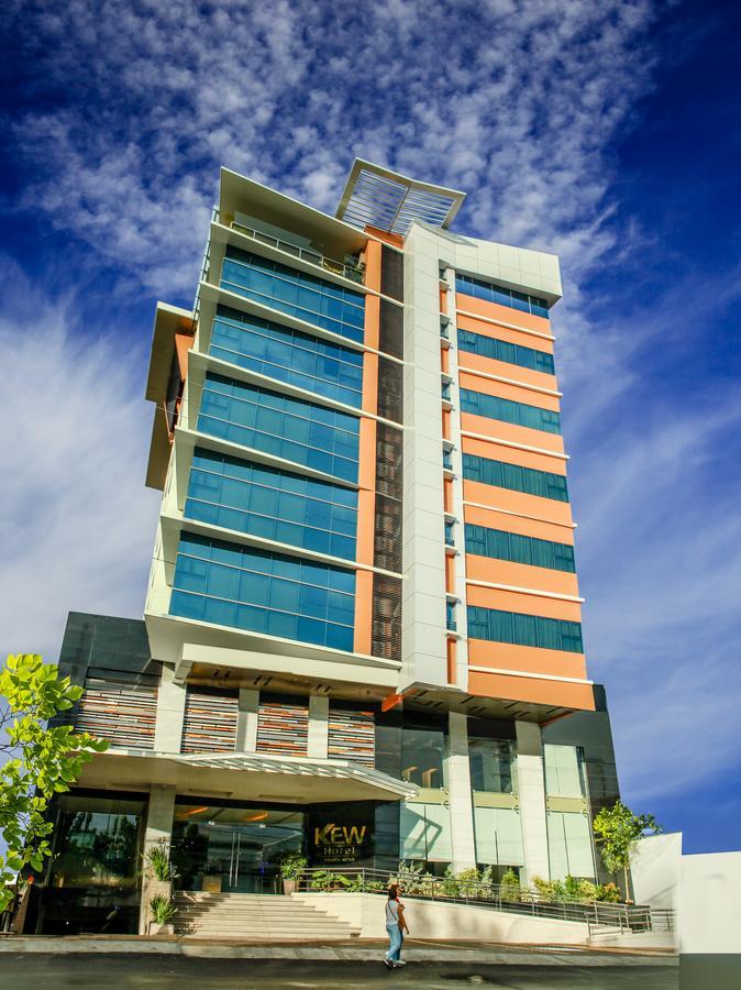 Kew Hotel Tagbilaran Esterno foto